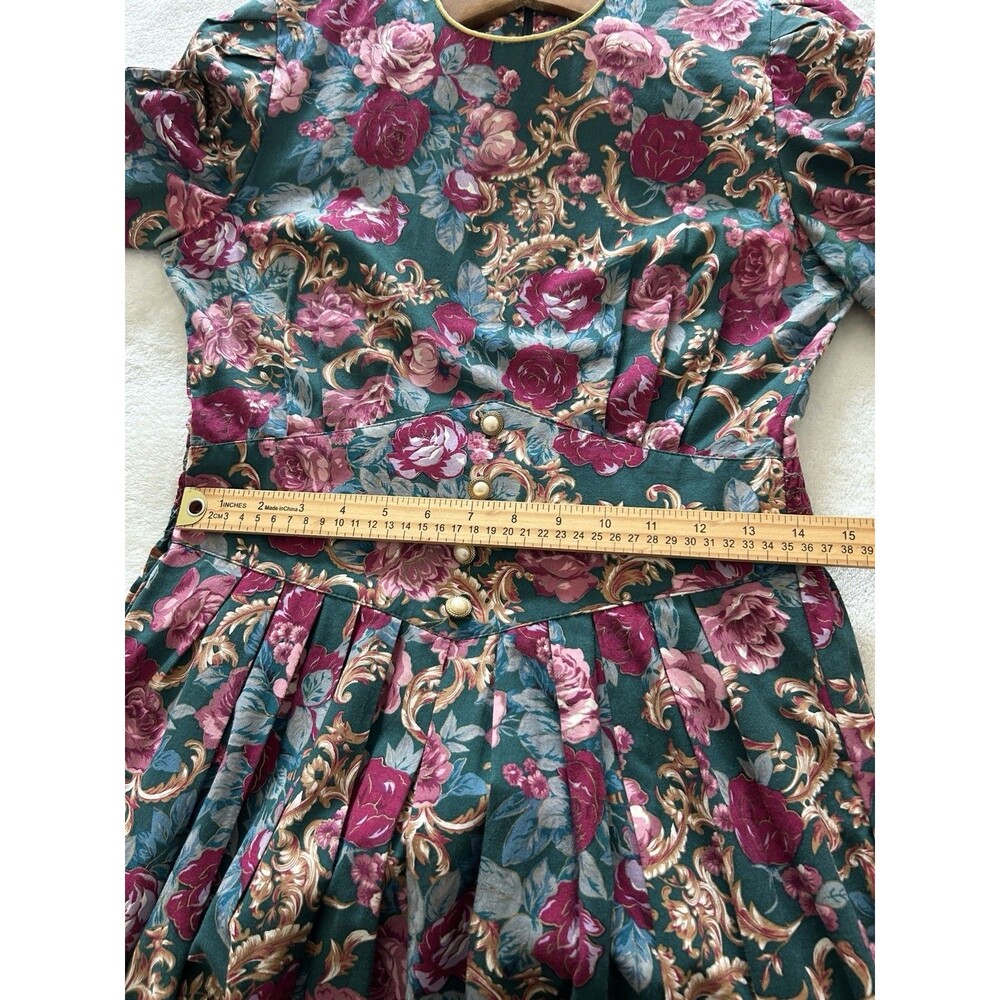 Vintage Romantic Floral Midi Dress Size 6 Green Roses Pearl Buttons 80s Bold - Picture 12 of 14